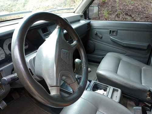 Mitsubishi L200 2.5 Gl Cab Dupla 4x4 4p