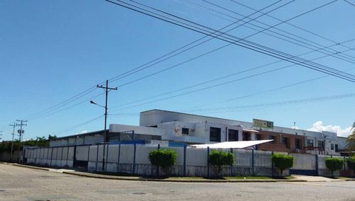 Imagen 2 de 16 de Negociable! Galpón En Castillito, San Diego, Zona Industrial. Valencia. 04125038440