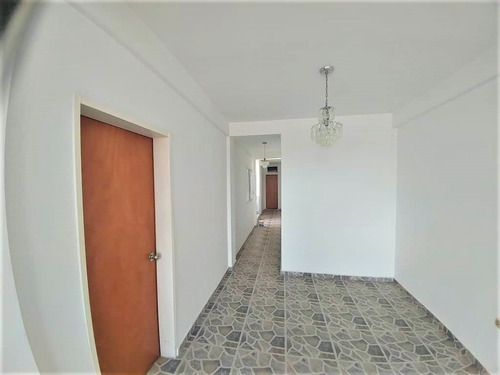 Imagen 5 de 16 de Casa En Los Overos/turmero 04265330810