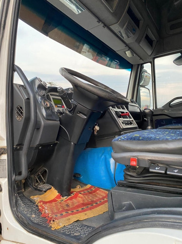 Imagem 4 de 15 de Iveco Stralis 570 380