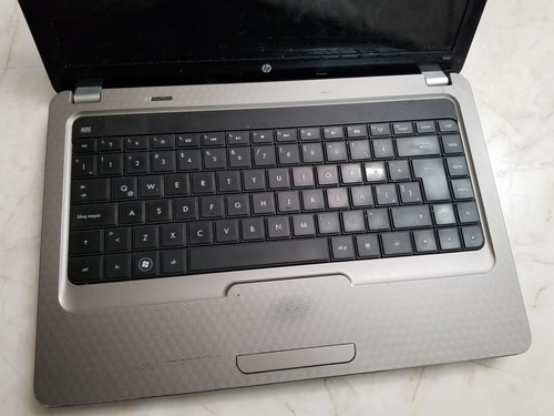 Laptop Hp G42-165la, No Funciona, Solo Es Para Refacciones (Usado)