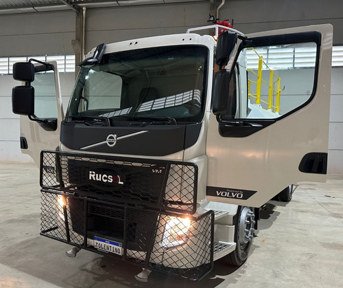 Caminhão Volvo Vm 290 4x2 Pipa Tanque Rucsol 10000l 2025