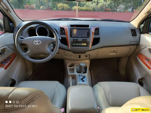 Toyota Fortuner 4x4
