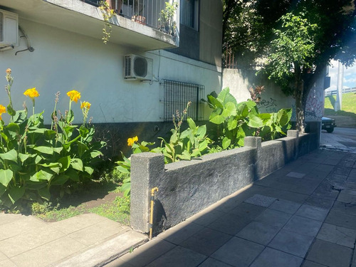 Venta Departamento 2 Ambientes Liniers Patio