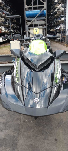 Imagen 21 de 21 de Yamaha Gp 1800r