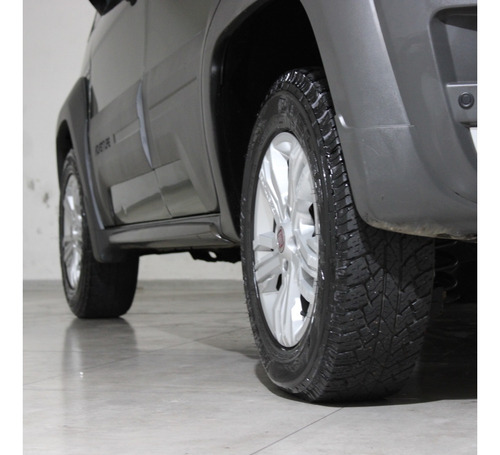 Fiat Idea 1.8 MPI ADVENTURE 16V FLEX 4P MANUAL