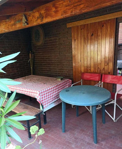 Imagen 2 de 14 de Casa En Venta - 4 Dormitorios 3 Baños 2 Cocheras - 250mts2 - San Bernardo Del Tuyu