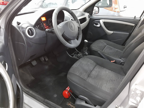 Renault Sandero 1.6 Expression 8v Flex 4p Manual