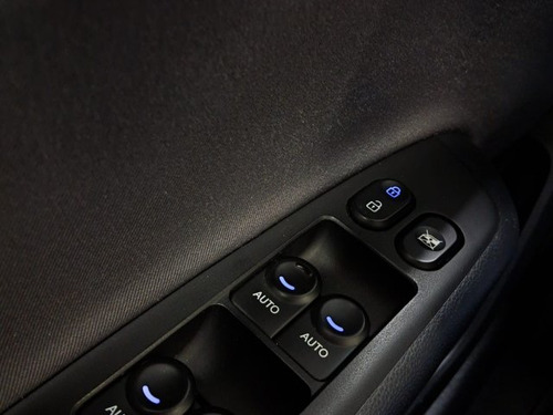 Hyundai HB20S HB20S 1.6 PREMIUM 16V FLEX 4P AUTOMÁTICO