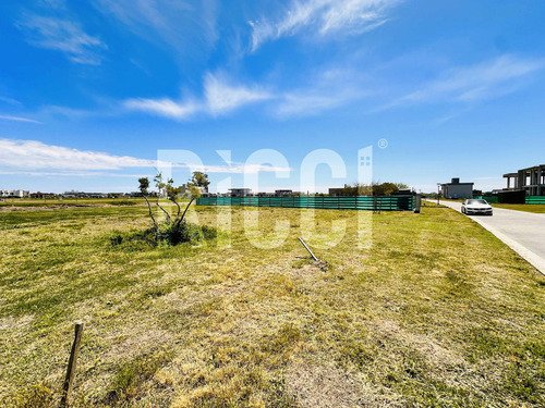 Lote Laguna En Venta Barrio Cerrado Sebastian Gaboto