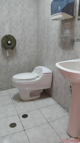 Centro Seguros La Paz De 865m2 En Alquiler. Boleita
