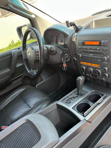 Nissan Armada 5.6 Se Piel Qc 4x2 At