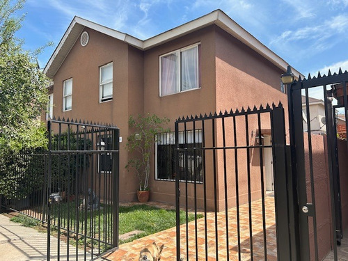 Se Vende Cómoda Casa Uf 3.990 ,valle Lo Campino, Quilicura