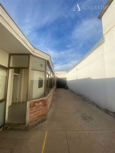 Oficina En Venta En Recoleta