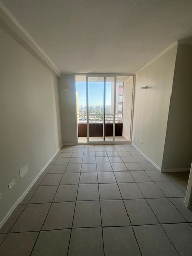 Departamento En Arriendo De 2 Dorm. En Quinta Normal