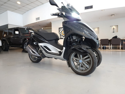 Imagen 4 de 25 de Piaggio Mp3 Yourban 300cc Hoferekautomotores