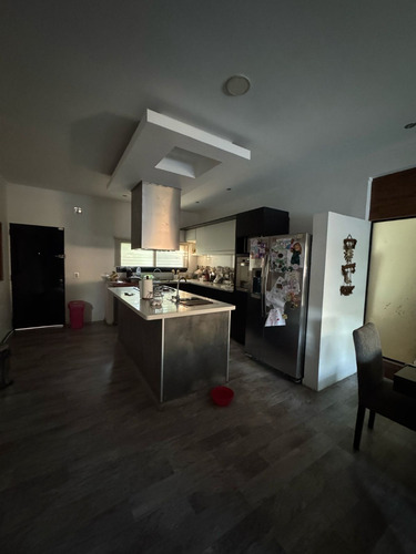 Venta Casa De 3 Dormitorios En Av. 32 Y 153 La Plata