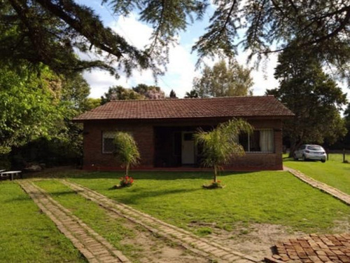 Casa Quinta En Venta En Barrio El Trébol, La Unión-ezeiza.