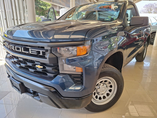 Chevrolet Silverado 4.3 V6 1500 WT Cabina Regular 4x4 At