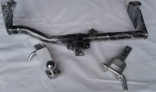 Imagen 1 de 2 de Enganche Vultrack Acero Volkswagen Bora 2006 800 Kg- Protecc