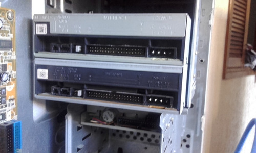 Vdo Gab. De Computador, C/ 2 Drive Dvd E Comp. P/ Disquete.