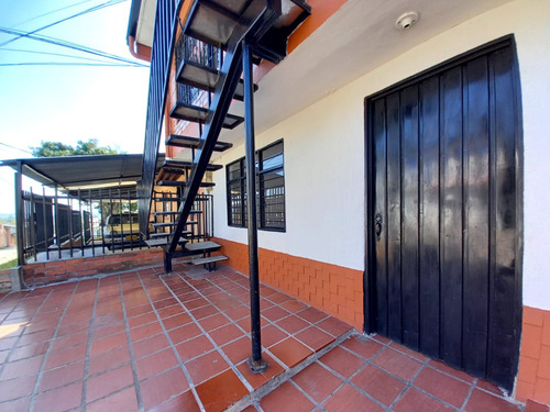 Se Vende Casa Bi Familiar Barrio Tomas Cipriano