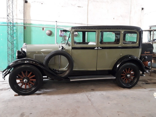 Studebaker Erskin Royal Sedan De Luxe