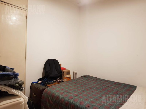 Excelente Depto 2 Ambientes Prox. Centro Comercial , Ideal Inversor O Vivienda , Oportunidad!