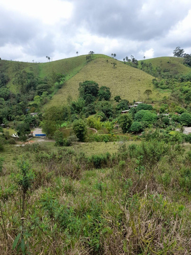 Imagem 13 de 20 de B46- Opa Chácara Boa A Venda 1000m² Venha Conhecer!!