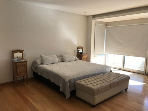 Imagen 14 de 17 de Casa Venta 5 Amb. Parque Y Pileta B Cerrado Casco Leloir