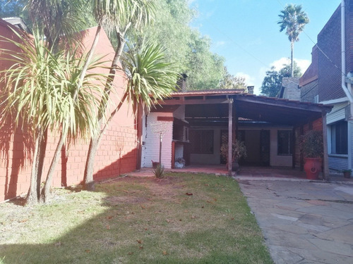 Se Vende Casa En Ph De 2 Dormitorios - Barra De Carrasco