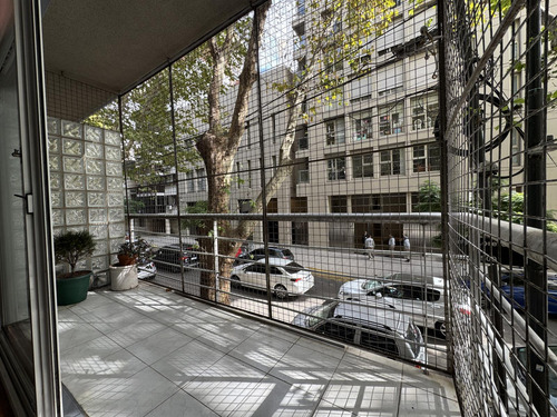 Alquiler 3 Ambientes Apto Profesional · 85m2 · Cochera