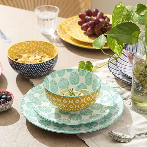 Platos de porcelana de colores sale