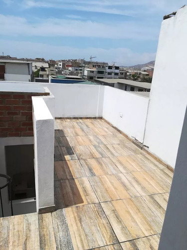 Chalet En Condominio Privado En Chorrillos.