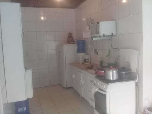 Chácara Ibiúna 1.000 Mts Casa, Piscina, Boa Localização !