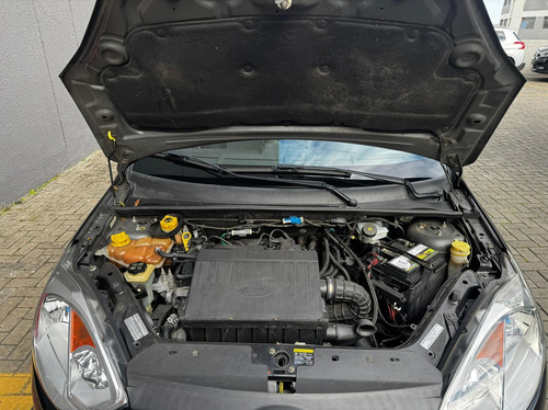 Ford Fiesta 1.6 MPI HATCH 8V