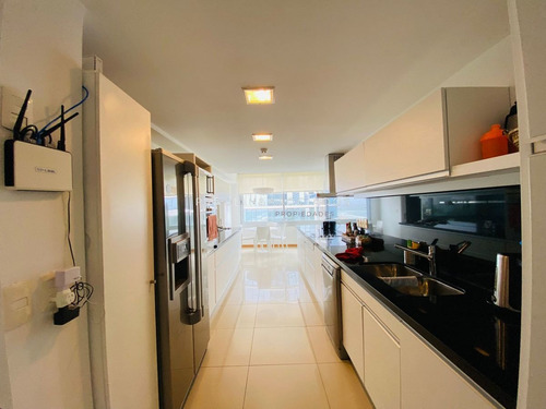 Imagen 5 de 14 de Venta De Aparatmento De 3 Dormitorios En Edificio Tiburon Iii
