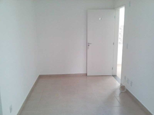 Aluguel De Apartamentos / Garagem Na Cidade De São Carlos 27341