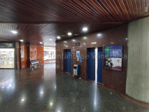 Imagen 3 de 8 de En Venta Practico Local Comercial. Urb Santa Fe Norte. Mls #23-4941. Gm