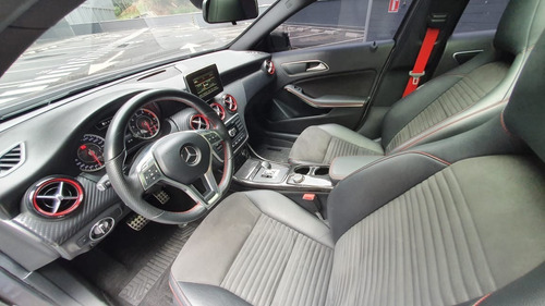 Mercedes Benz A45 Amg Modelo 2015