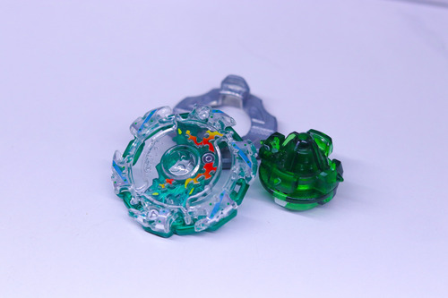 Beyblade Burts Kaiser Kerbeus/ Kerbeus K2 Takaratomy (Usado)