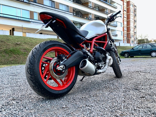 Imagen 5 de 8 de Ducati Monster 797