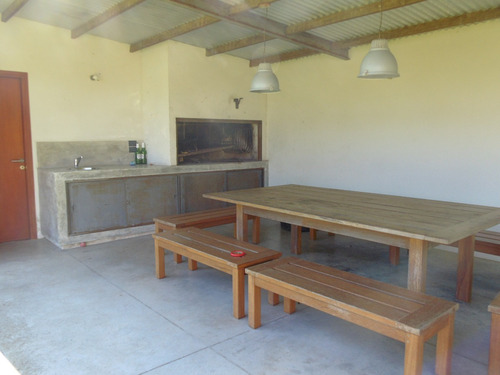 Venta Casa Solís Cinco Dormitorios