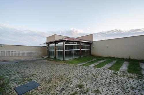 Apartamento Com 2 Quartos Para Alugar No Santa Mônica Em Belo Horizonte/mg - 642