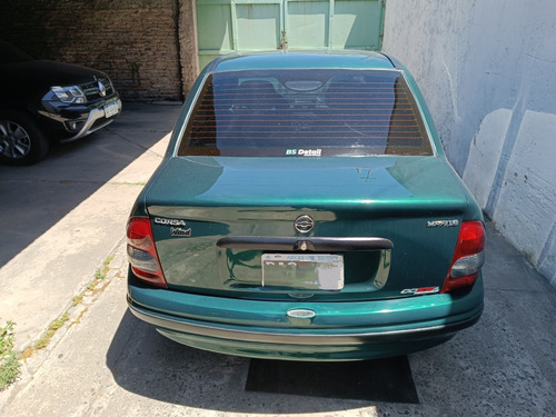 Chevrolet Corsa 1.6 Wind