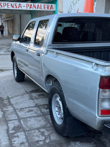 Nissan NP300 2.5 Cabina Doble 133cv 4x2