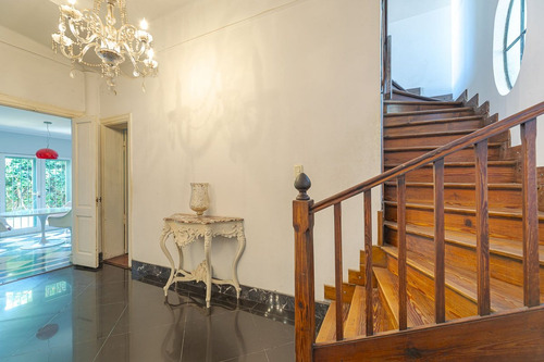 Venta/permuta Casa De 3 Dormitorios B. Parque