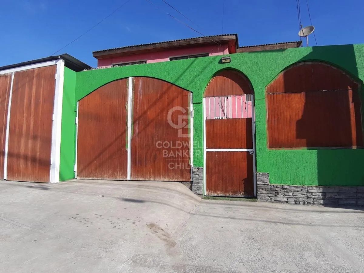 Imagen 2 de 17 de Casa Grande, Para Uso Habitacional Y/o Residencial