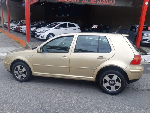 Volkswagen Golf 1.6 Plus 5p 2002