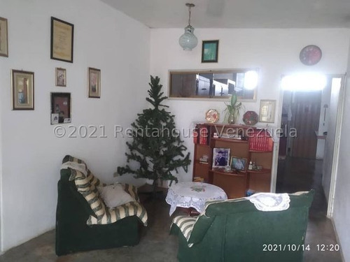 Imagen 2 de 6 de Venta De Casa En La Urb. Simon Rodriguez, Calabozo. 22-8218/ 0424-3392775
